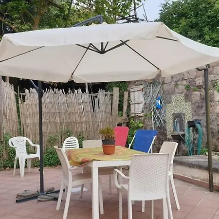 Domino House - Il Casale فيلة *